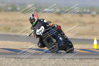 media/Sep-09-2023-SoCal Trackdays (Sat) [[6f49351c42]]/Turn 15 (745am)/